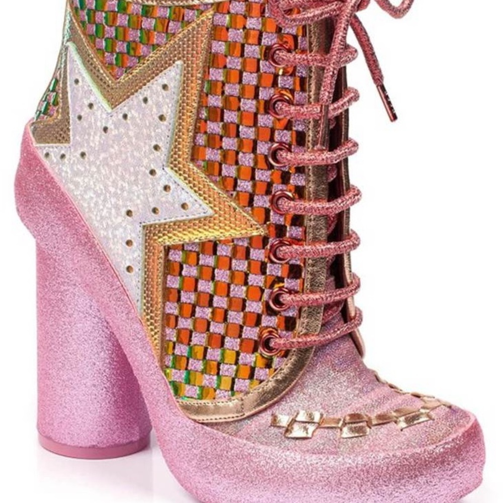 Irregular choice star platform boots milovat size 37 size US 6 pink Shoes cute
